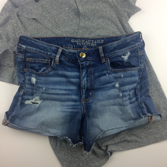 American Eagle Outfitters Pants - American Eagle Hi-Rise Shortie stretch Denim short